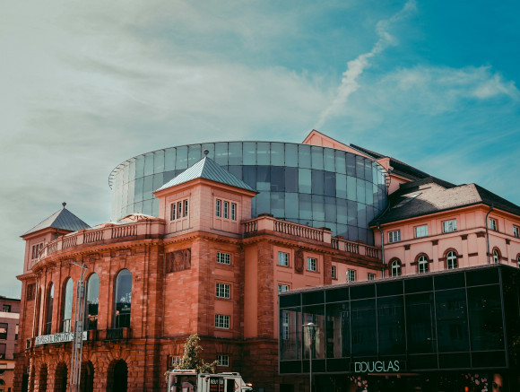 Informationsstand am Mainzer Theater